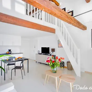 https://enchanting-2-bedroom-with-sea-view-and-ac-dodo-et-tartine.fr-provencehotel.com